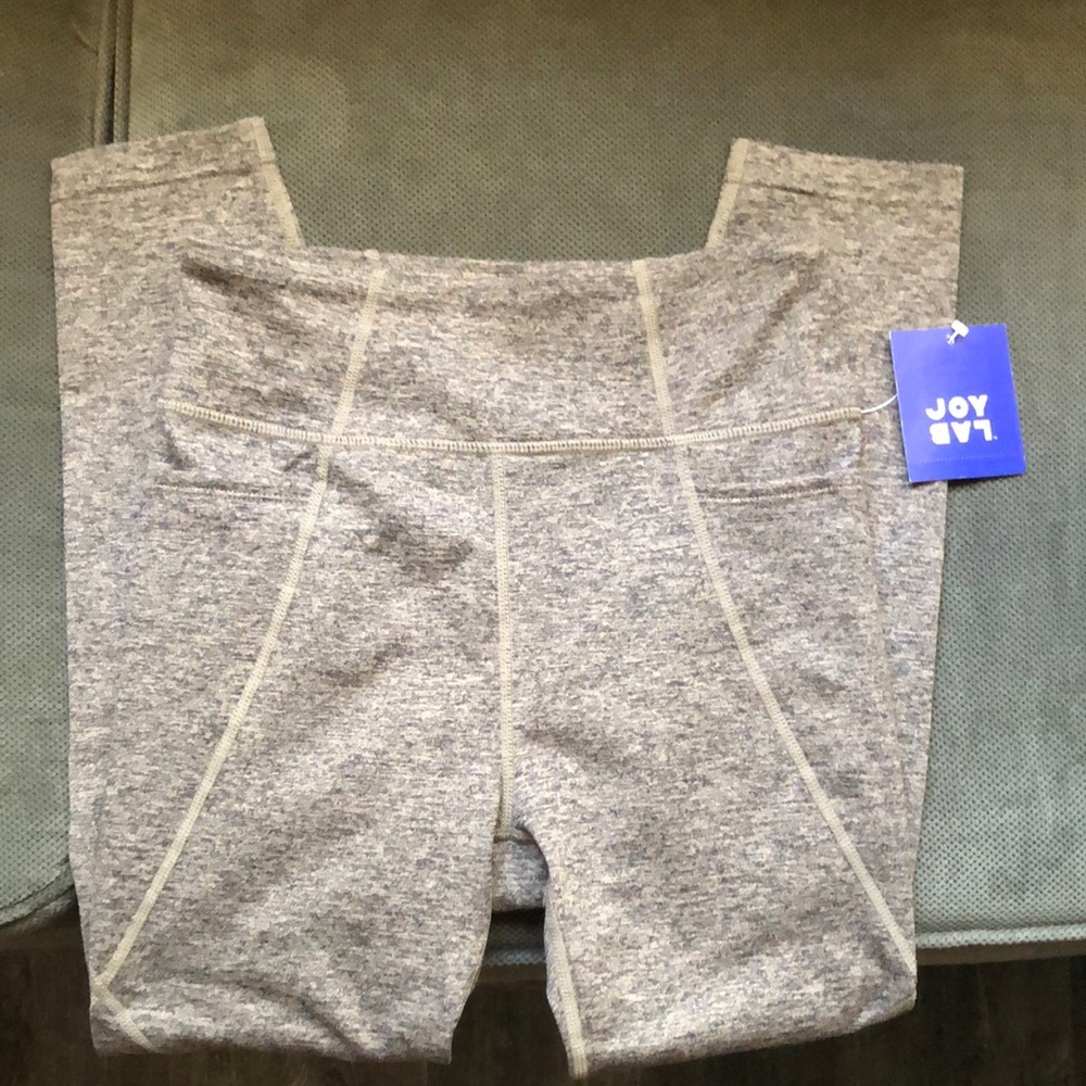 NEW Women’s leggings